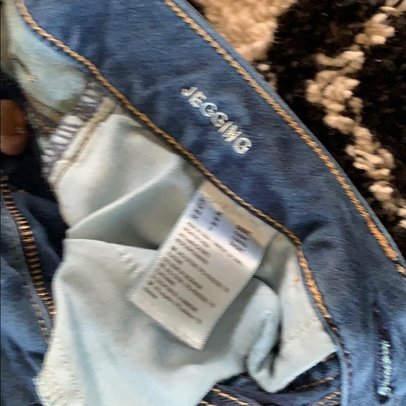 American Eagle Sateen super stretch jegging - Picture 3 of 6